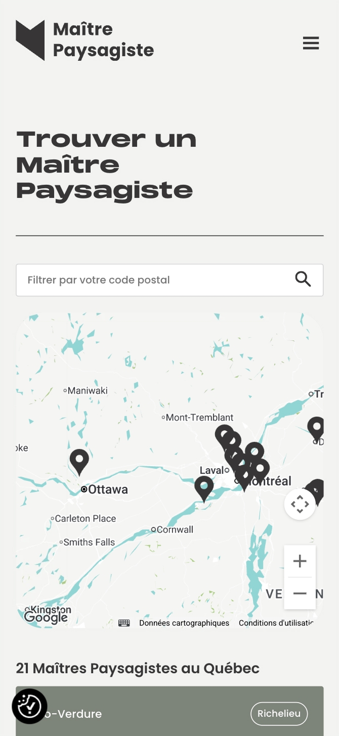 Capture d’écran mobile du site « Maître Paysagiste », avec le titre « Trouver un Maître Paysagiste », un champ « Filtrer par votre code postal » et une carte du Québec affichant plusieurs repères; le bas indique « 21 Maîtres Paysagistes au Québec ».